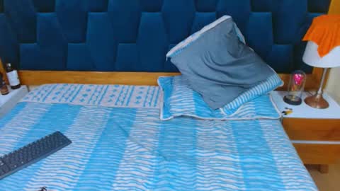 morrigan_luxus online show from December 2025 11:54:01 PM