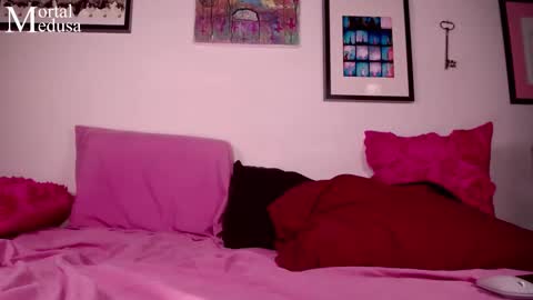 Snapshot of mortalmedusa chatting on February 2025 03:20:01 AM Medusa the Snake Goddess online show from February 2025 03:20:01 AM