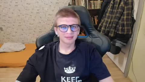 Snapshot of mortywithlove chatting on April 2026 09:06:01 PM Morty online show from April 2026 09:06:01 PM