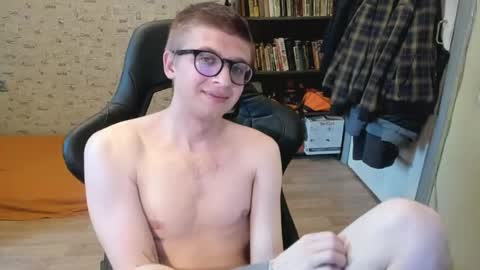 Snapshot of mortywithlove chatting on April 2026 09:12:02 AM Morty online show from April 2026 09:12:02 AM