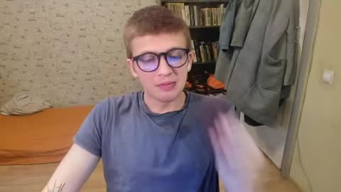 Snapshot of mortywithlove chatting on April 2026 11:21:01 PM Morty online show from April 2026 11:21:01 PM