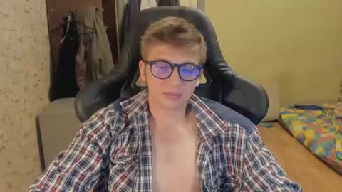 Snapshot of mortywithlove chatting on June 2026 02:38:01 PM Morty online show from June 2026 02:38:01 PM