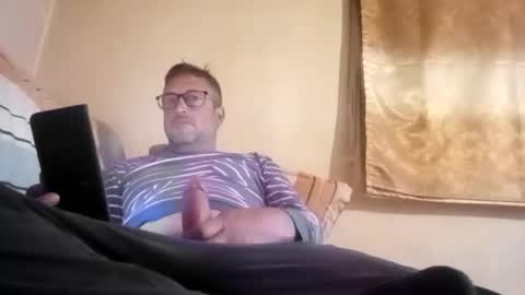 Snapshot of mospeleu chatting on May 2026 06:22:02 AM Nomadu online show from May 2026 06:22:02 AM