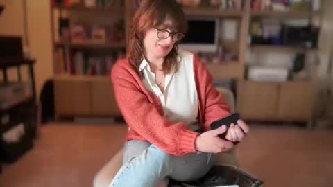 Mossy Mommy online show from March 2026 02:09:02 PM