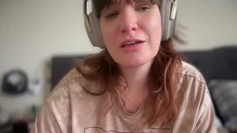 Mossy Mommy online show from April 2026 06:57:01 PM