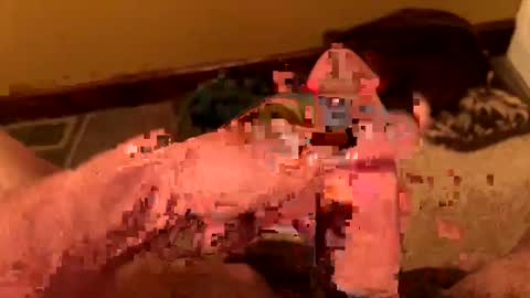 Snapshot of motomo12 chatting on February 2025 11:47:02 AM Henry online show from February 2025 11:47:02 AM