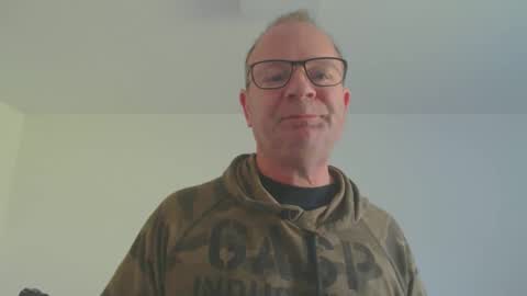 im single online show from April 2026 08:34:01 AM