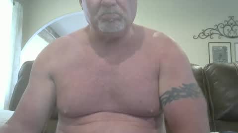 motorguy08 online show from September 2025 05:05:02 PM