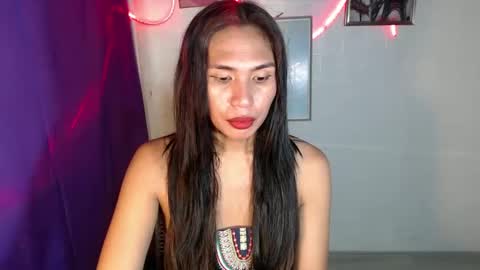 mouiline_rouge69 online show from February 2025 08:33:02 AM