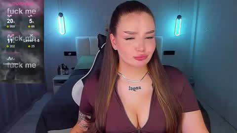 Carolina online show from November 2025 09:28:02 AM