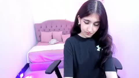Snapshot of moussy_tay chatting on July 2026 04:04:01 AM moussy_tay online show from July 2026 04:04:01 AM