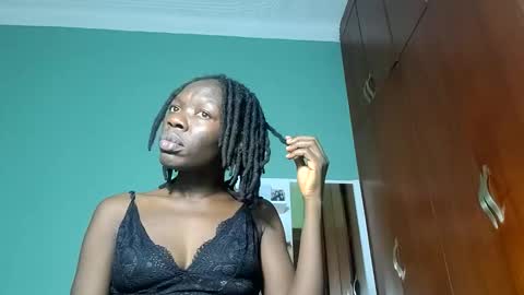 Mouthymiss online show from March 2025 05:13:02 PM