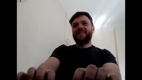 Snapshot of moveable chatting on April 2026 04:42:02 PM moveable online show from April 2026 04:42:02 PM