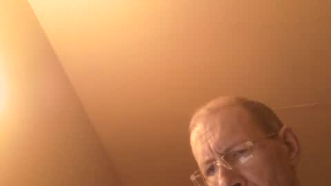 Frederik online show from December 2024 08:26:02 PM