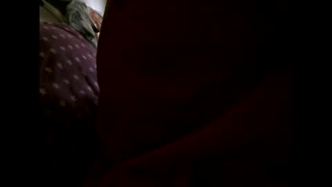 Snapshot of mowgli1977 chatting on September 2025 09:24:01 AM mowgli1977 online show from September 2025 09:24:01 AM