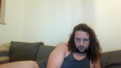 Snapshot of moz87 chatting on January 2025 10:36:02 AM moz87 online show from January 2025 10:36:02 AM