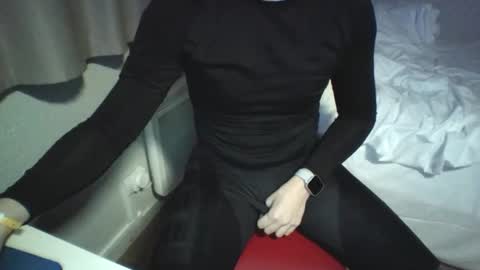 mr0699hotboy online show from December 2025 04:05:01 PM