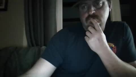 Snapshot of mr1bucket chatting on March 2026 12:49:02 AM mr1bucket online show from March 2026 12:49:02 AM