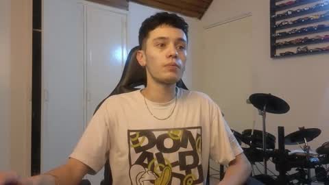 Snapshot of mr_andresr chatting on September 2025 01:30:01 AM Andy online show from September 2025 01:30:01 AM