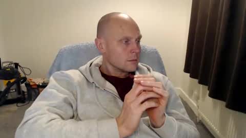 Snapshot of mr_baldy chatting on October 2025 09:53:02 PM Mr Baldy Likes to Chat online show from October 2025 09:53:02 PM
