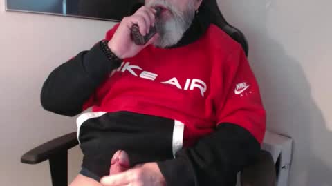 mr_boombastic2021 online show from January 2026 10:08:02 AM