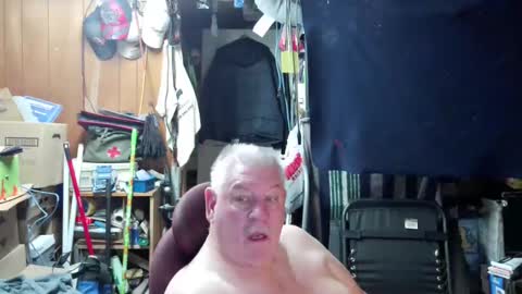 Snapshot of mr_canoe_licker_69 chatting on December 2024 12:25:02 PM mr_canoe_licker_69 online show from December 2024 12:25:02 PM