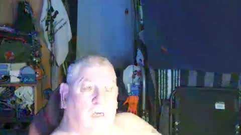 Snapshot of mr_canoe_licker_69 chatting on February 2025 12:28:01 PM mr_canoe_licker_69 online show from February 2025 12:28:01 PM