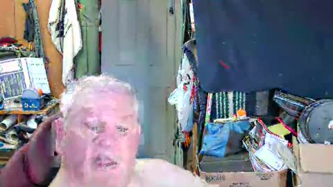 Snapshot of mr_canoe_licker_69 chatting on March 2025 02:43:02 PM mr_canoe_licker_69 online show from March 2025 02:43:02 PM