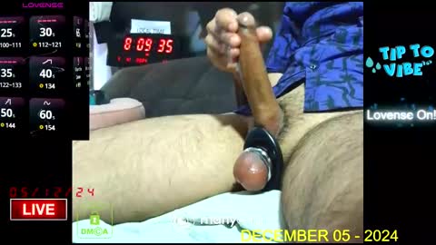 Snapshot of mr_edging741 chatting on December 2024 11:07:01 PM David online show from December 2024 11:07:01 PM