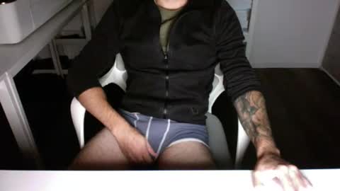 Snapshot of mr_gi89 chatting on September 2025 08:02:01 PM mr_gi89 online show from September 2025 08:02:01 PM