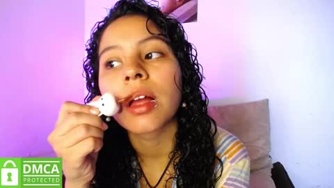 Snapshot of mr_mrscurie chatting on February 2025 09:48:01 PM Mr  Mrs Curie online show from February 2025 09:48:01 PM