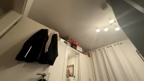 Snapshot of mr_niceguy100 chatting on September 2025 10:59:02 PM mr_niceguy100 online show from September 2025 10:59:02 PM