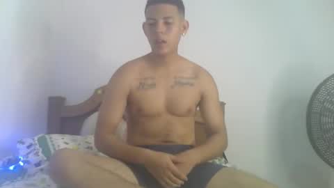 Snapshot of mr_sharkmaster777 chatting on January 2025 02:46:01 PM mr_sharkmaster777 online show from January 2025 02:46:01 PM