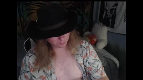 mr_strawberry online show from September 2025 09:08:02 PM