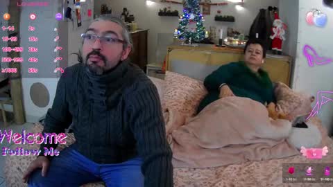 Snapshot of mrandmrsswetness84 chatting on December 2024 05:22:02 PM MrAndMrsSwetness84 online show from December 2024 05:22:02 PM