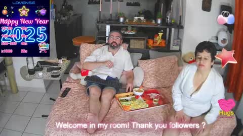 Snapshot of mrandmrsswetness84 chatting on January 2025 08:56:01 PM MrAndMrsSwetness84 online show from January 2025 08:56:01 PM