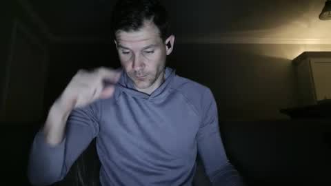 MrAsstastix online show from April 2026 09:37:02 AM