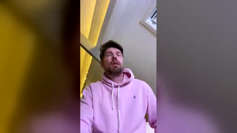 Snapshot of mraxwel chatting on March 2026 05:23:01 AM mraxwel online show from March 2026 05:23:01 AM