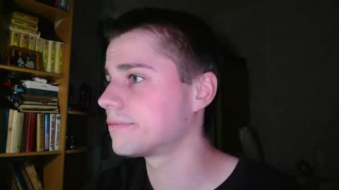 Snapshot of mrbepsik chatting on April 2026 07:52:01 PM Mr Roman online show from April 2026 07:52:01 PM