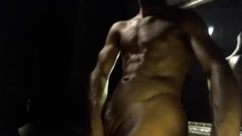 Snapshot of mrbigdiq chatting on February 2025 10:28:02 AM MrBigDiQ1 online show from February 2025 10:28:02 AM