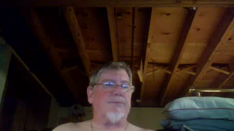 Snapshot of mrblade666 chatting on June 2026 12:55:01 PM mrblade666 online show from June 2026 12:55:01 PM