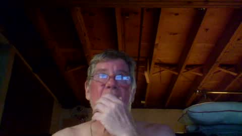 Snapshot of mrblade666 chatting on July 2026 01:05:02 AM mrblade666 online show from July 2026 01:05:02 AM