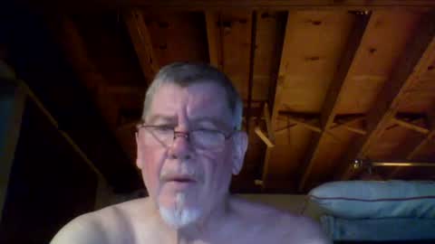 Snapshot of mrblade666 chatting on July 2026 01:44:01 AM mrblade666 online show from July 2026 01:44:01 AM