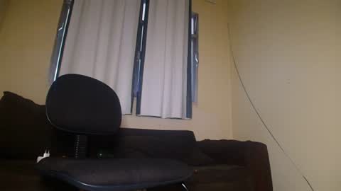 Snapshot of mrbrown_strong chatting on June 2026 07:52:02 PM mr brown online show from June 2026 07:52:02 PM