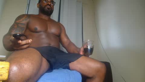 Snapshot of mrbrown_strong chatting on July 2026 12:09:02 PM mr brown online show from July 2026 12:09:02 PM