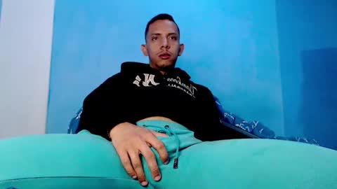 Christtofer online show from January 2026 01:16:02 PM