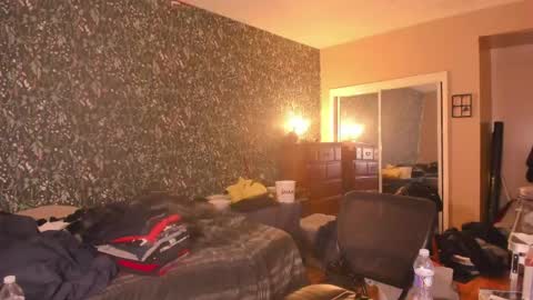 Snapshot of mrchuckdailyxxx chatting on May 2026 01:33:01 AM Chuck Daily online show from May 2026 01:33:01 AM