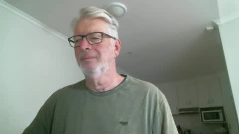 Snapshot of mrcreek1531 chatting on April 2026 09:45:02 PM mrcreek1531 online show from April 2026 09:45:02 PM