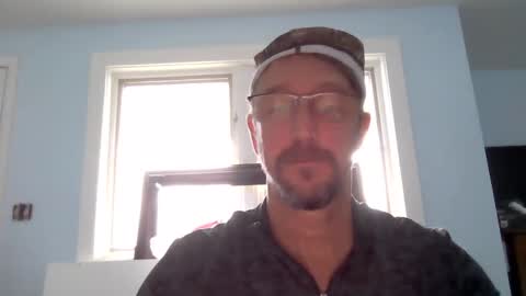 Snapshot of mrcumstain chatting on February 2025 09:54:01 PM mrcumstain online show from February 2025 09:54:01 PM