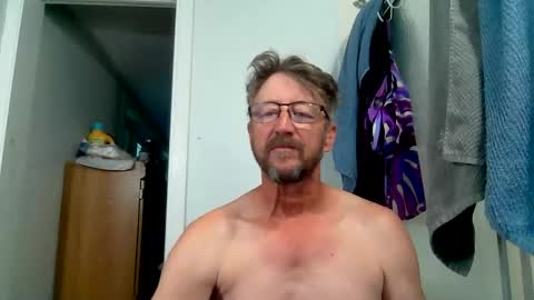 Snapshot of mrcumstain chatting on November 2025 07:37:01 PM mrcumstain online show from November 2025 07:37:01 PM